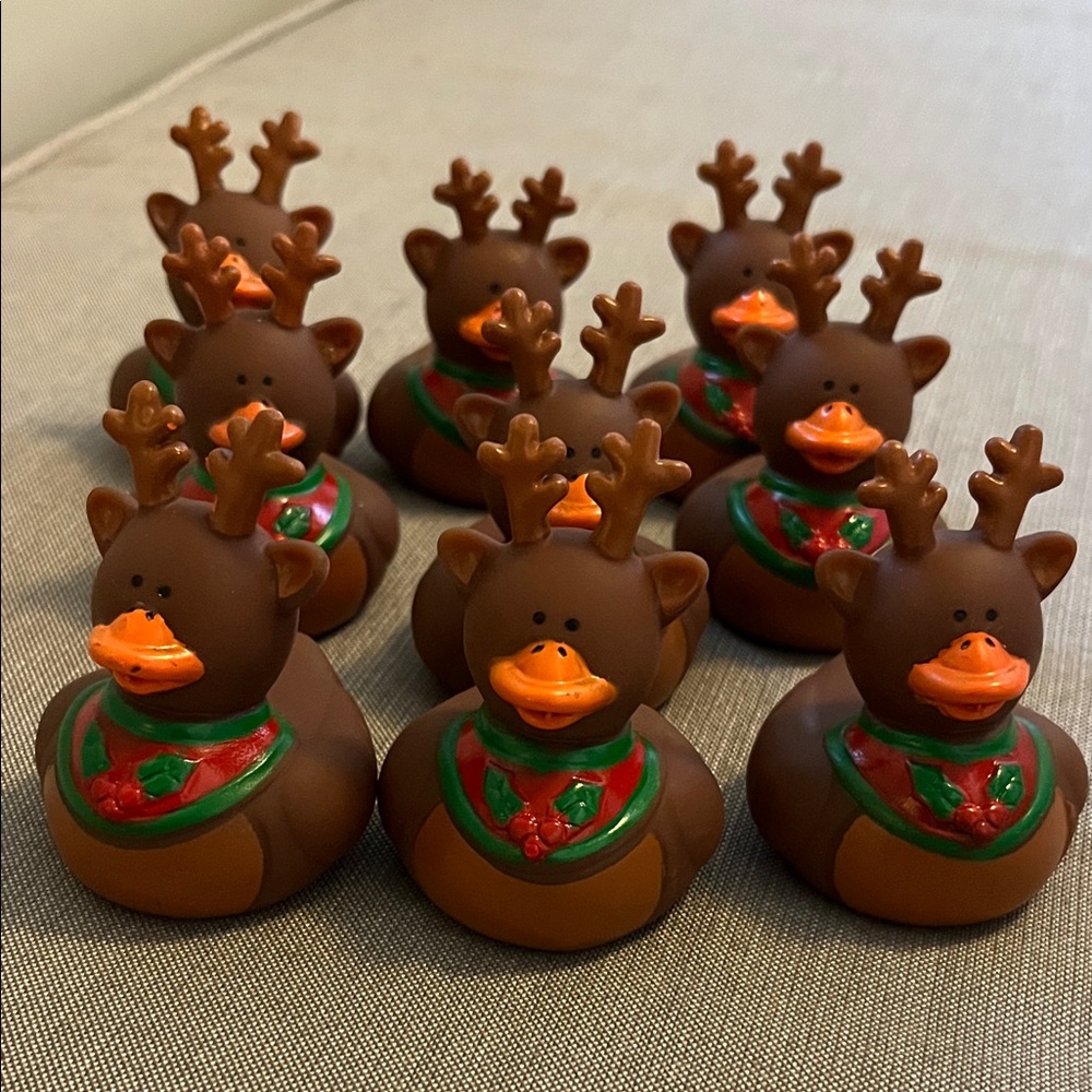 Set of 9 Reindeer Rubber Ducks - new!